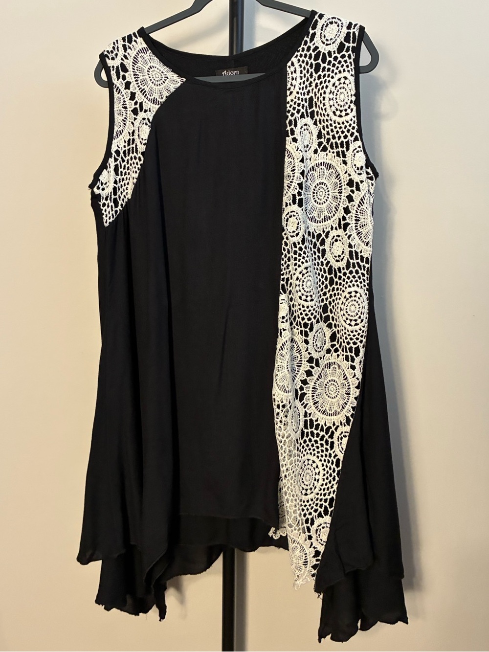 Adorn Sleeveless Black Dress with Off White Crochet Accent XL